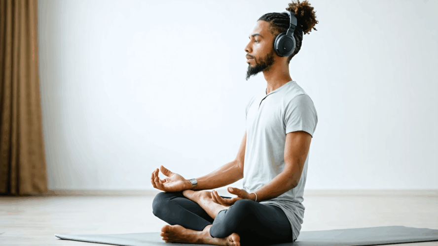 Cinq podcasts incontournables pour booster votre confiance en vous